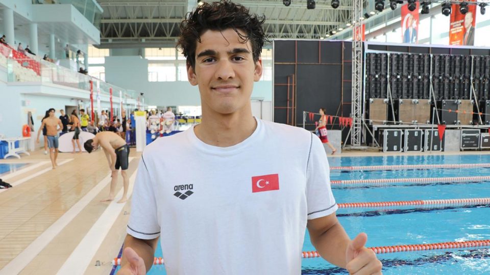 Milli yüzücü Yiğit Aslan’dan olimpiyat kotası